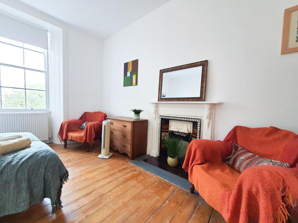 Edinburgh Charming Old Town Apartment Esterno foto